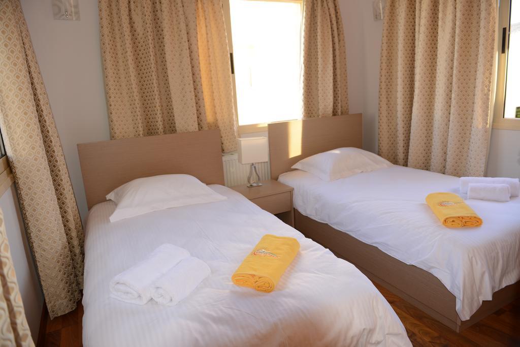 פרוטאראס Anthorina Villa 10 מראה חיצוני תמונה
